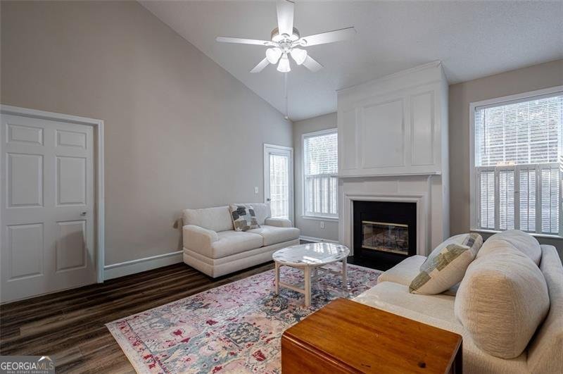 326 CAMRY Circle Dallas - 4