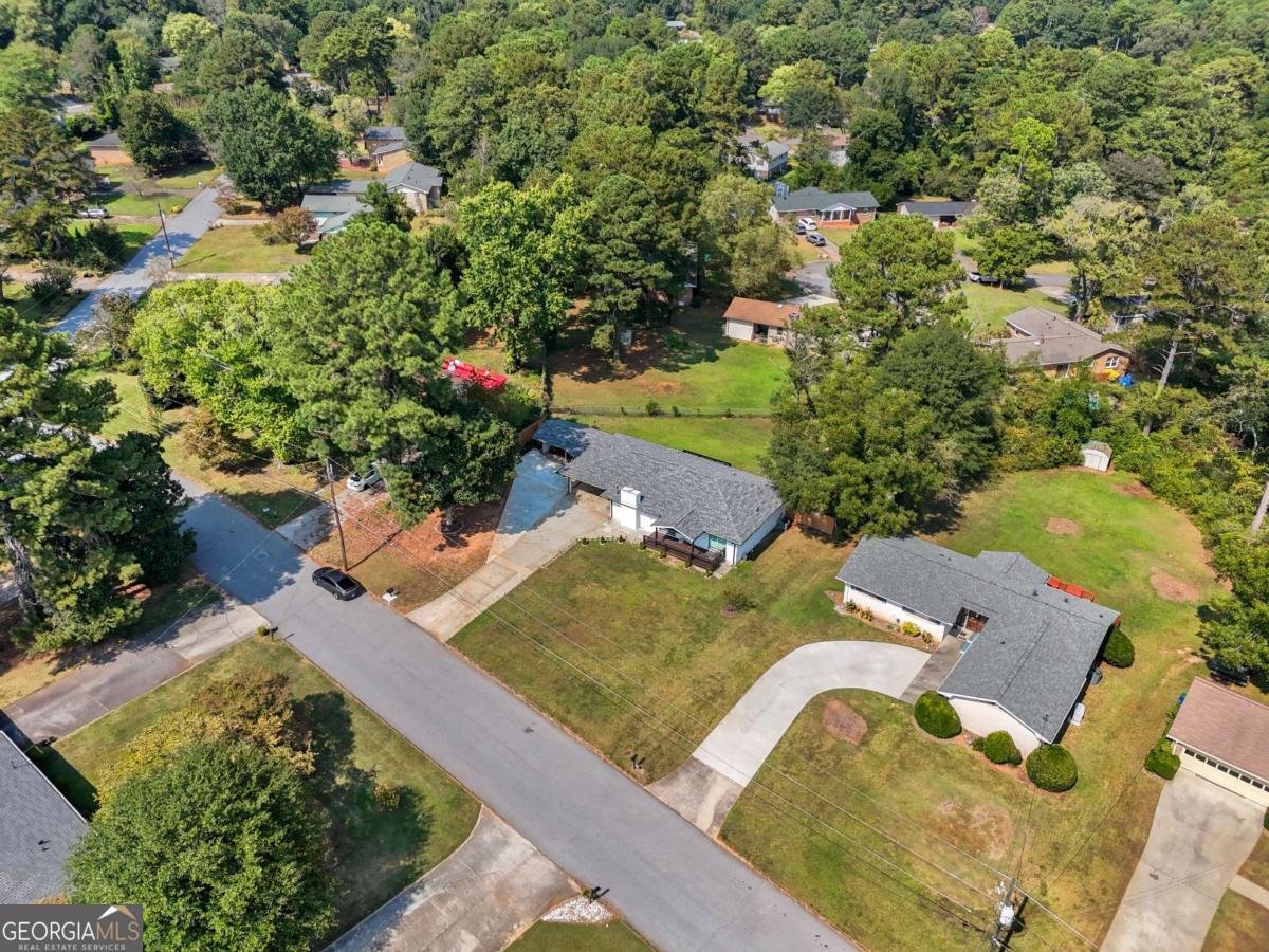 4166 Idlevale Drive Tucker - 42