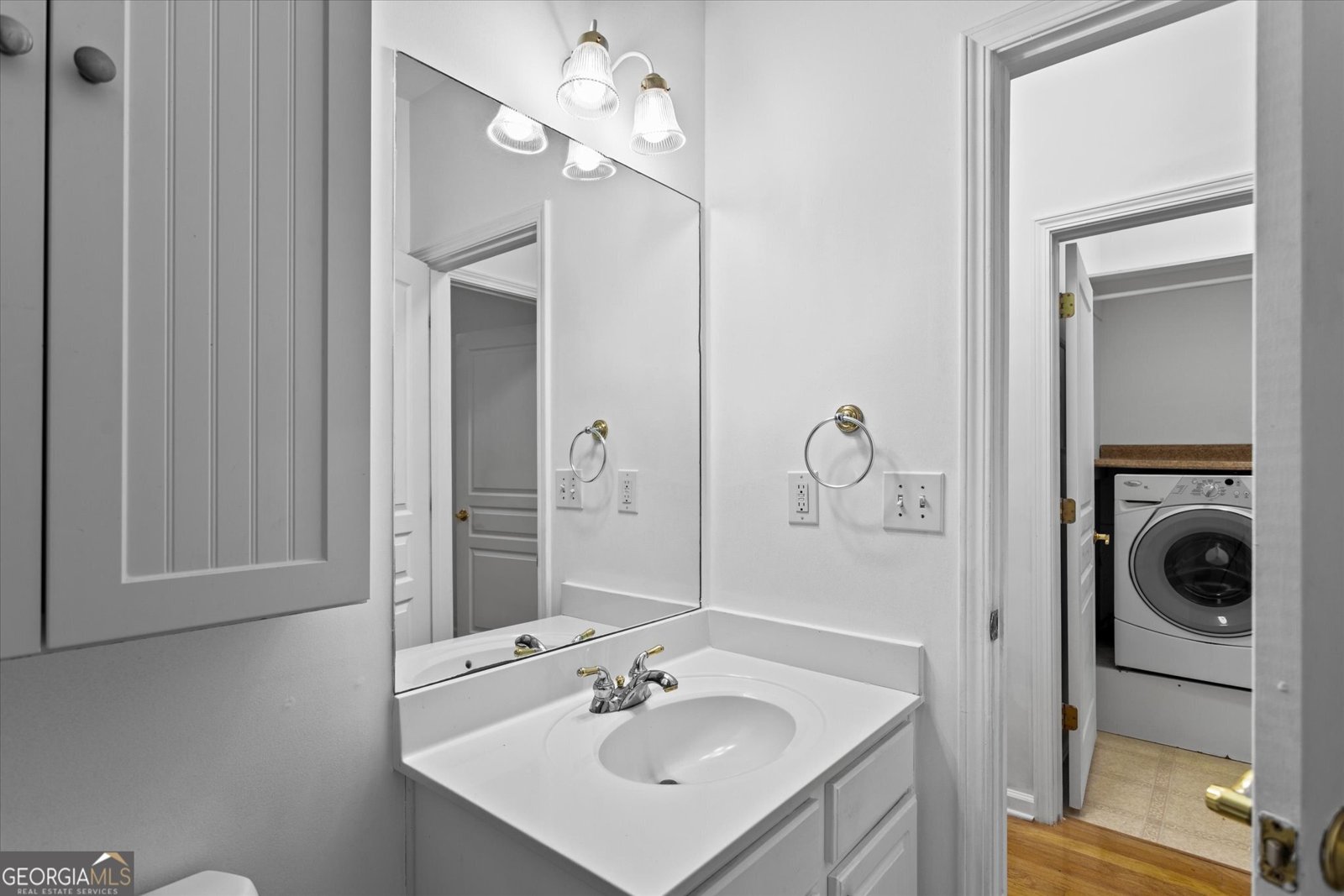 1315 Seneca Avenue Cumming - 57