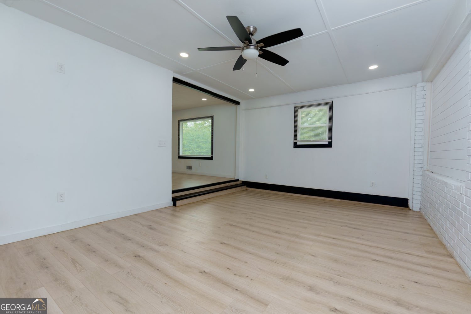 5990 John Street Austell - 13
