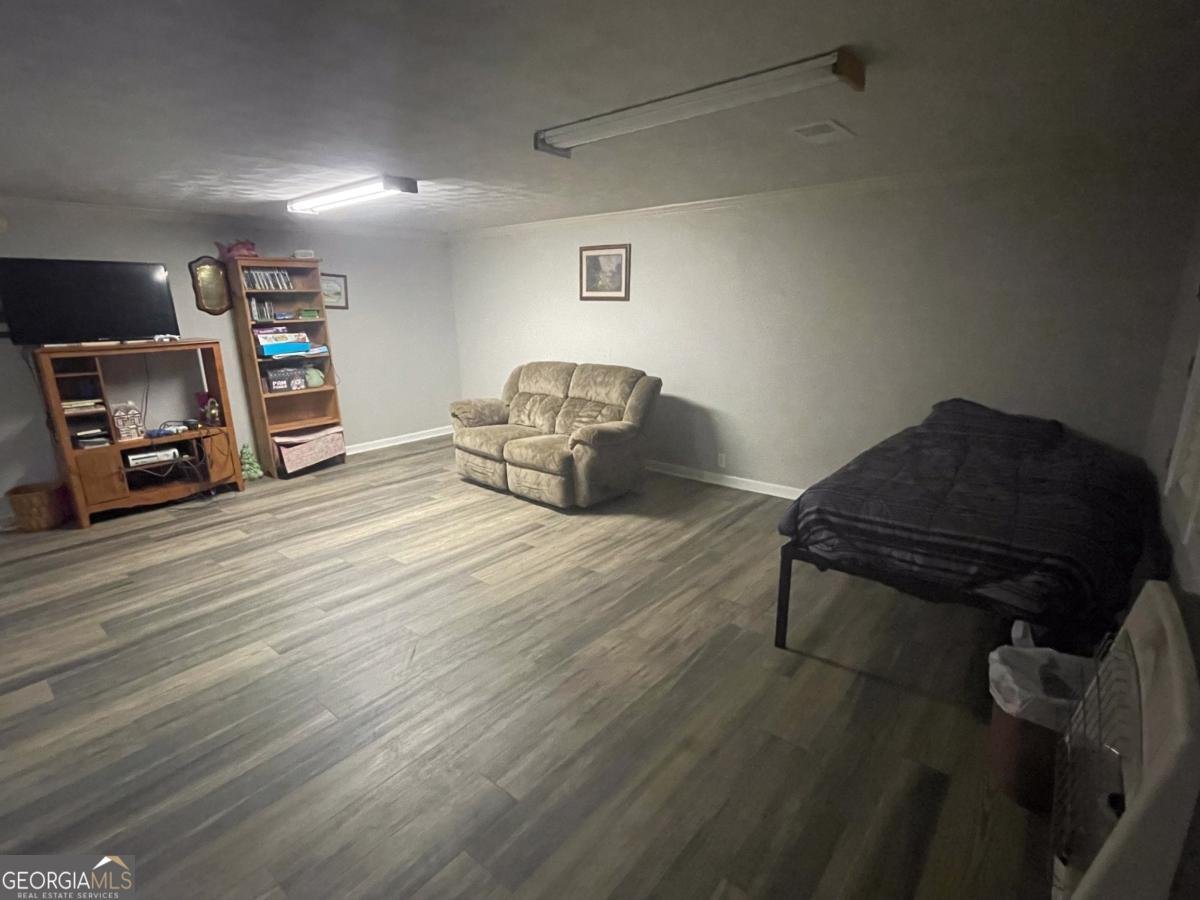 71 Mcguire Road Dallas - 33