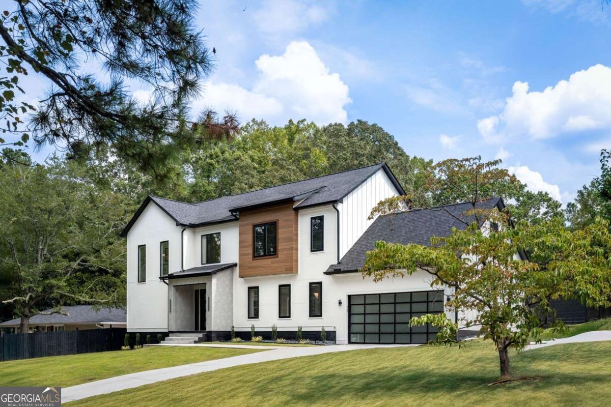 605 Hunnicutt Road Mableton - 2