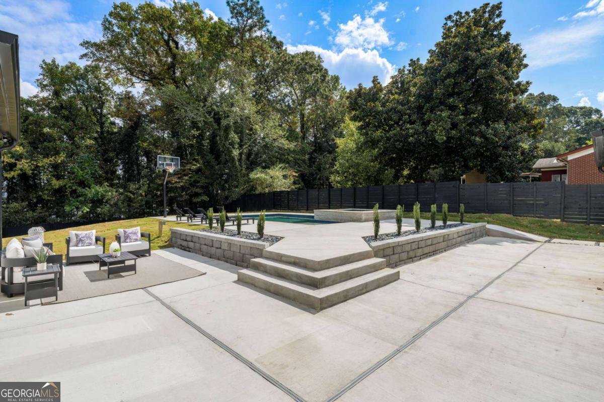 605 Hunnicutt Road Mableton - 24
