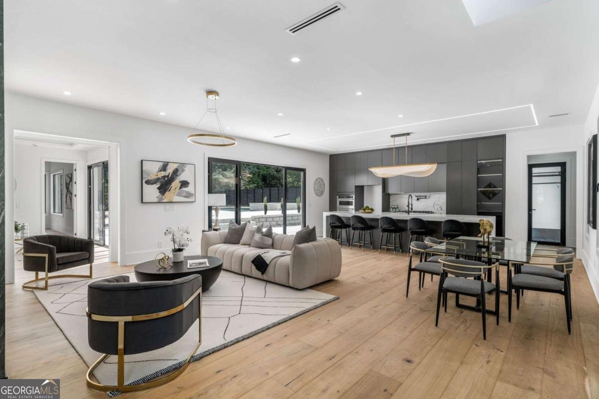 605 Hunnicutt Road Mableton - 9