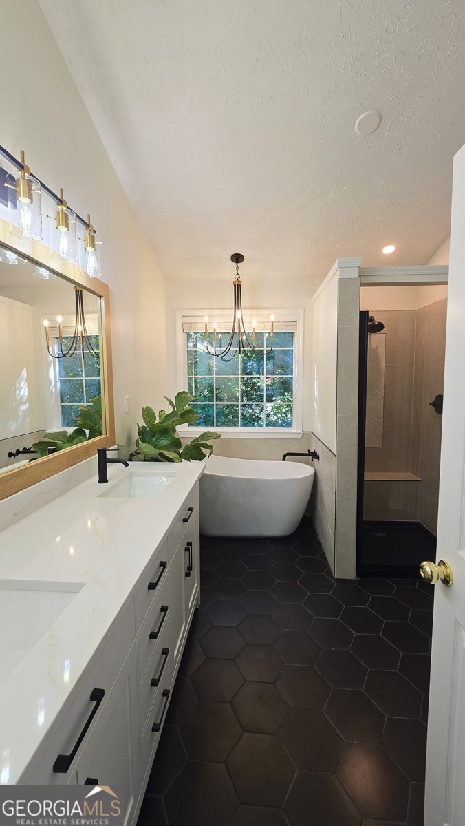 3390 Northcliff Drive Suwanee - 27
