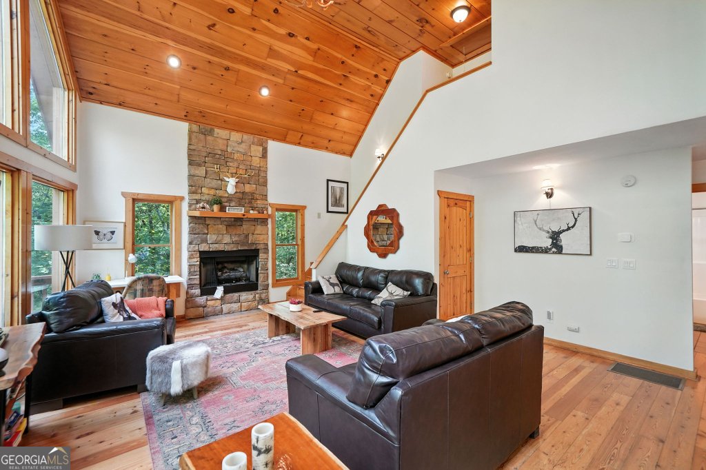 360 Finale Street Talking Rock - 13