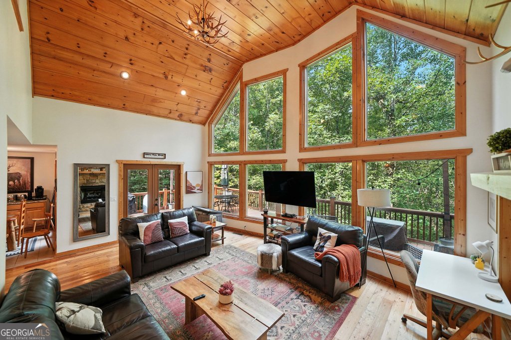 360 Finale Street Talking Rock - 15