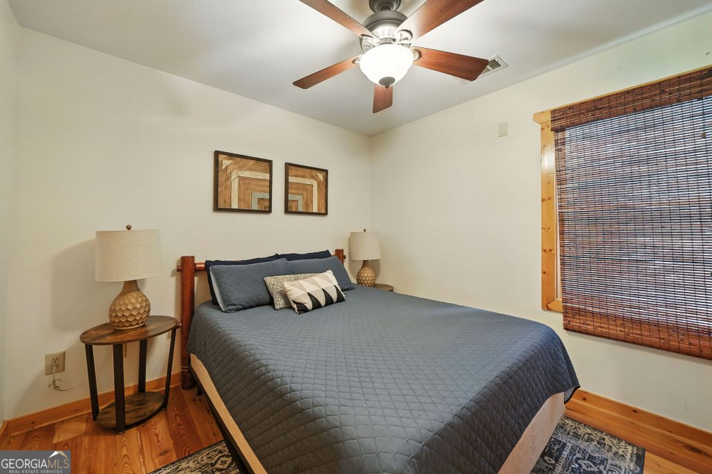 360 Finale Street Talking Rock - 19