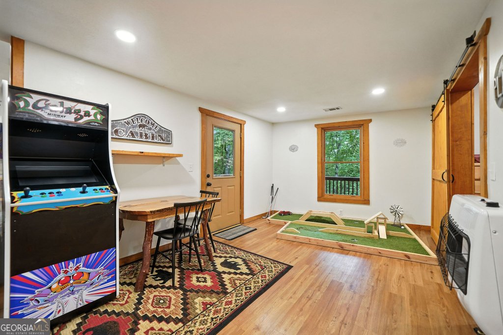 360 Finale Street Talking Rock - 20