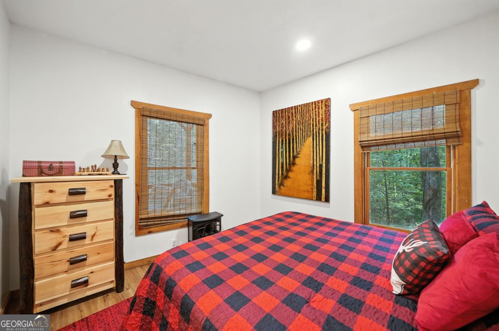 360 Finale Street Talking Rock - 21