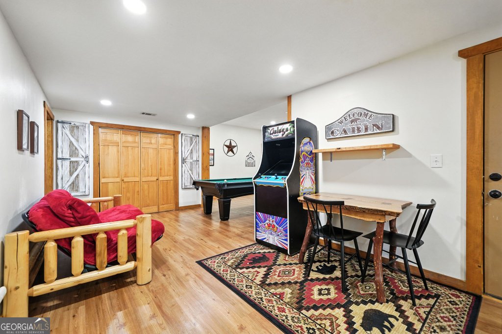 360 Finale Street Talking Rock - 22