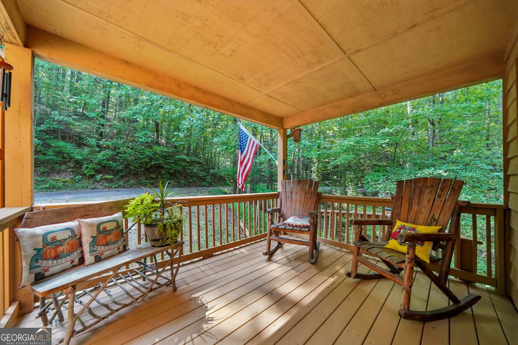 360 Finale Street Talking Rock - 3