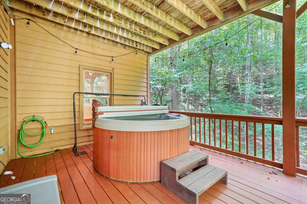 360 Finale Street Talking Rock - 31