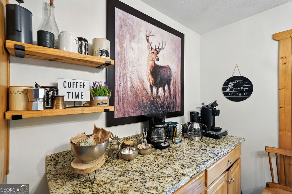 360 Finale Street Talking Rock - 7