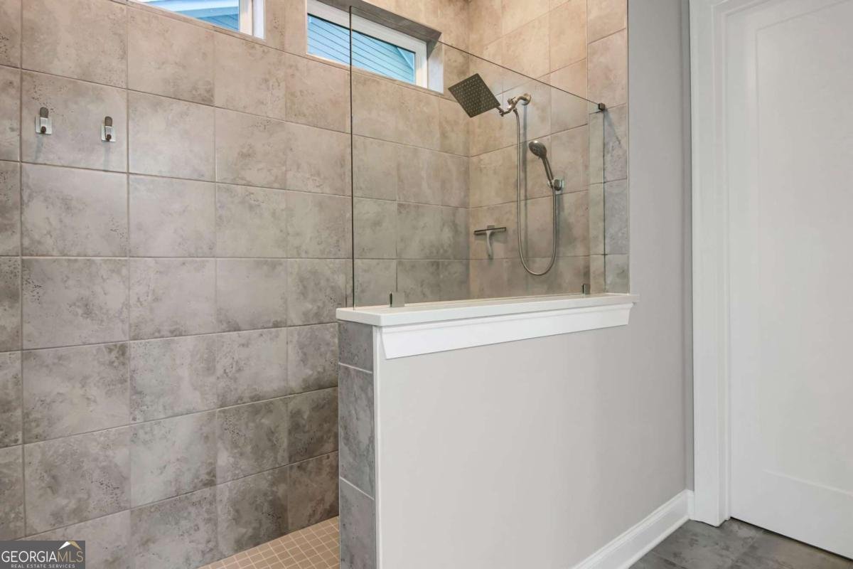 6956 River Rock Drive Flowery Branch - 3