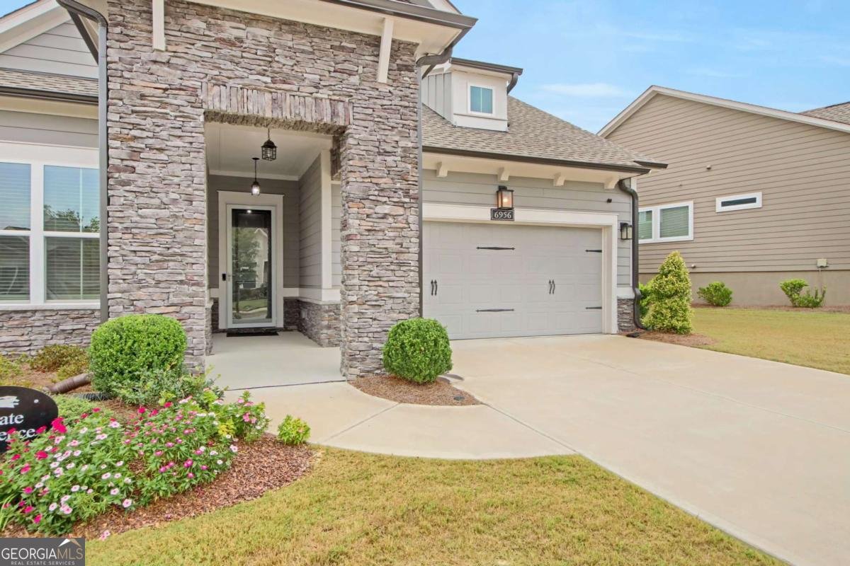 6956 River Rock Drive Flowery Branch - 35