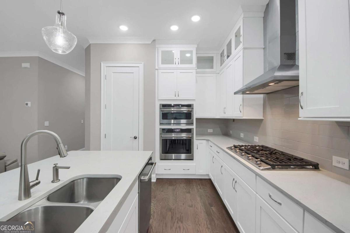 6956 River Rock Drive Flowery Branch - 41