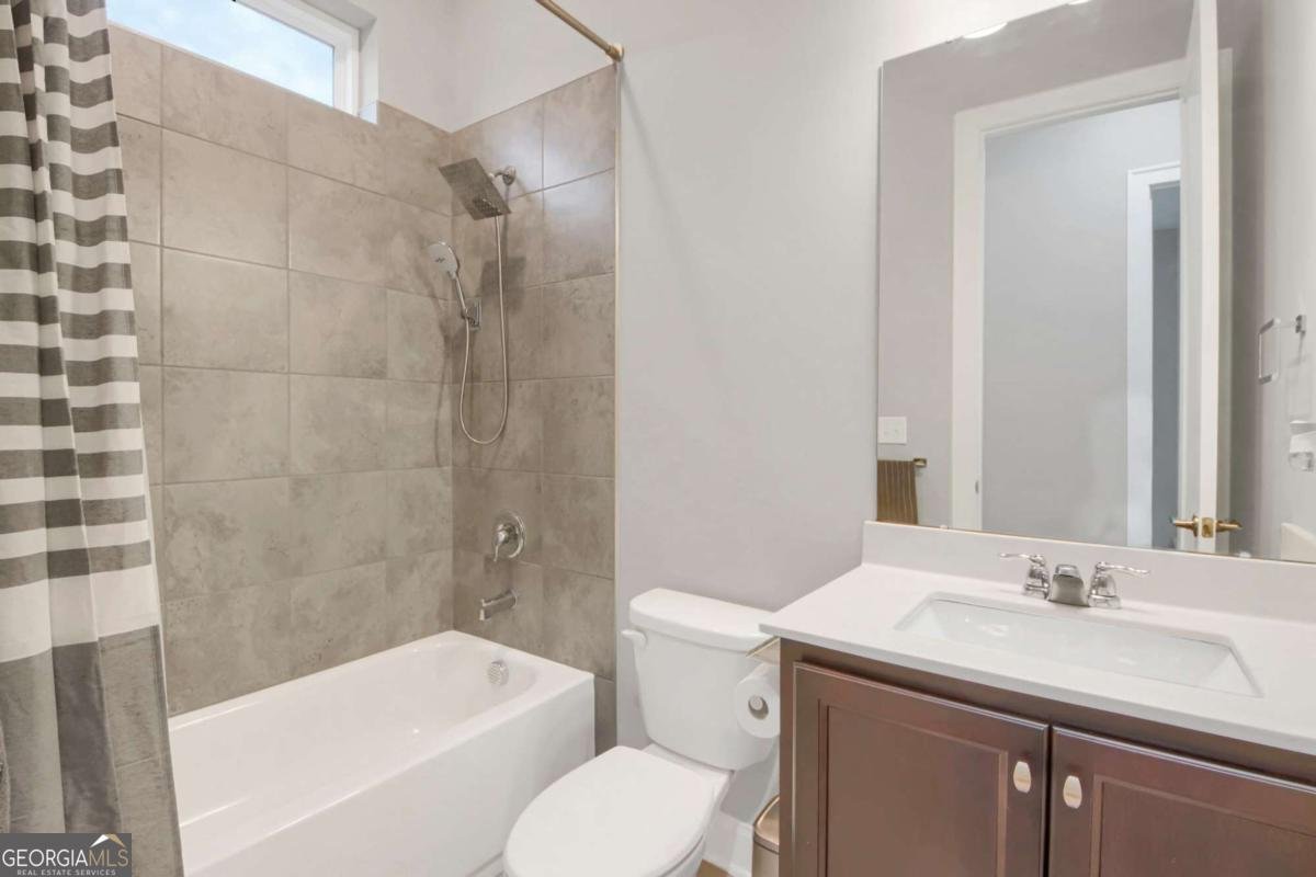 6956 River Rock Drive Flowery Branch - 7