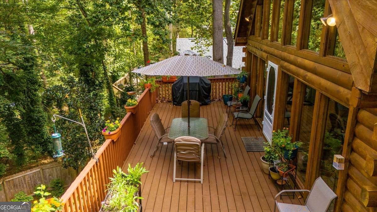 6705 Thunder Trail Gainesville - 28