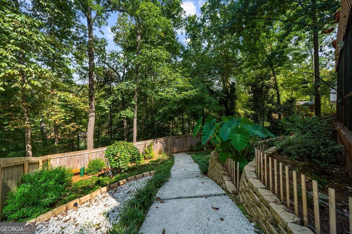 6705 Thunder Trail Gainesville - 31
