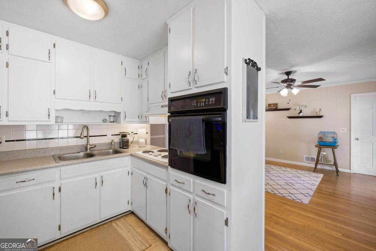 2577 Glen Circle Lawrenceville - 10