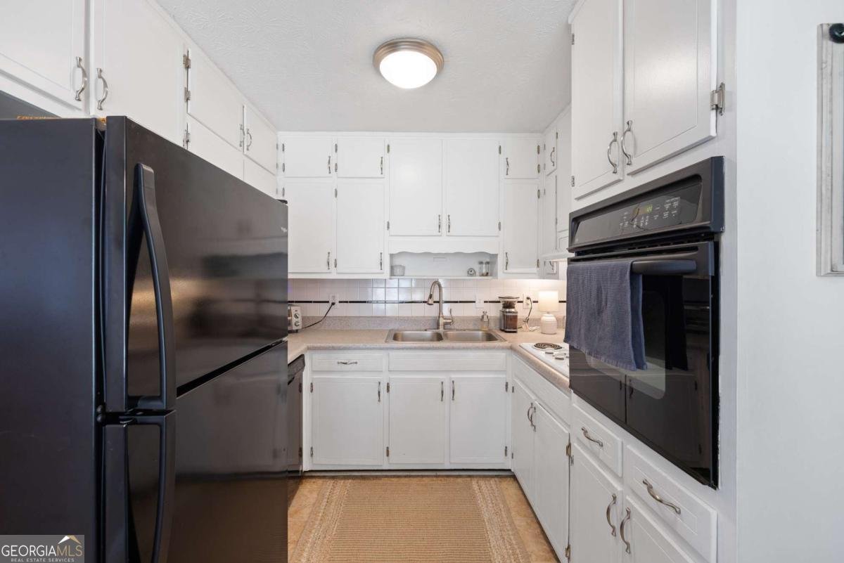 2577 Glen Circle Lawrenceville - 11