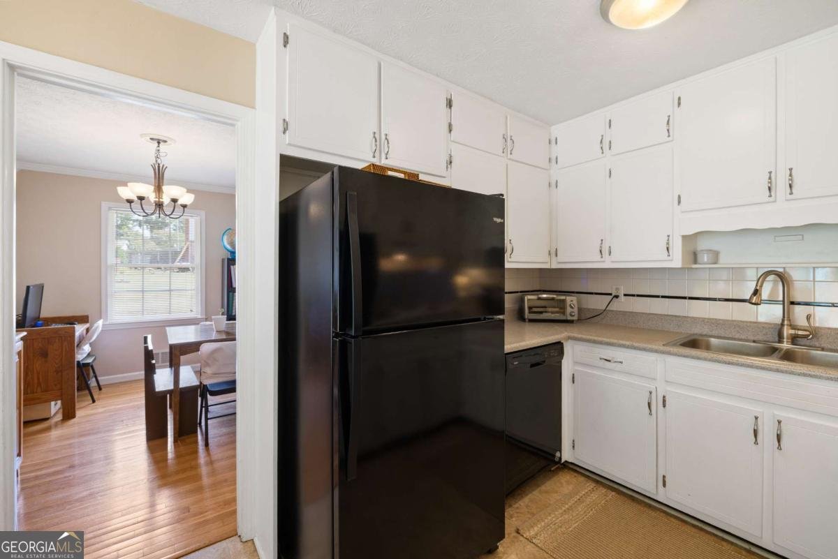 2577 Glen Circle Lawrenceville - 13