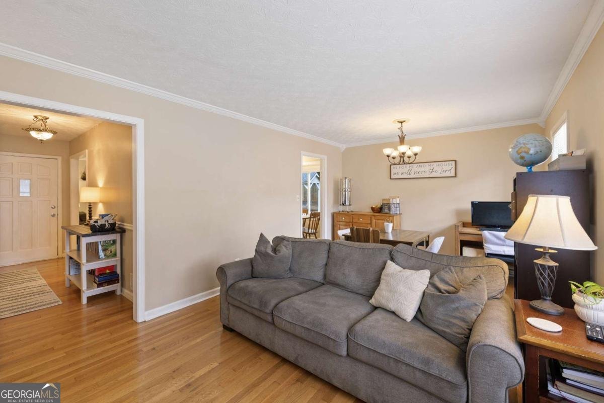 2577 Glen Circle Lawrenceville - 16