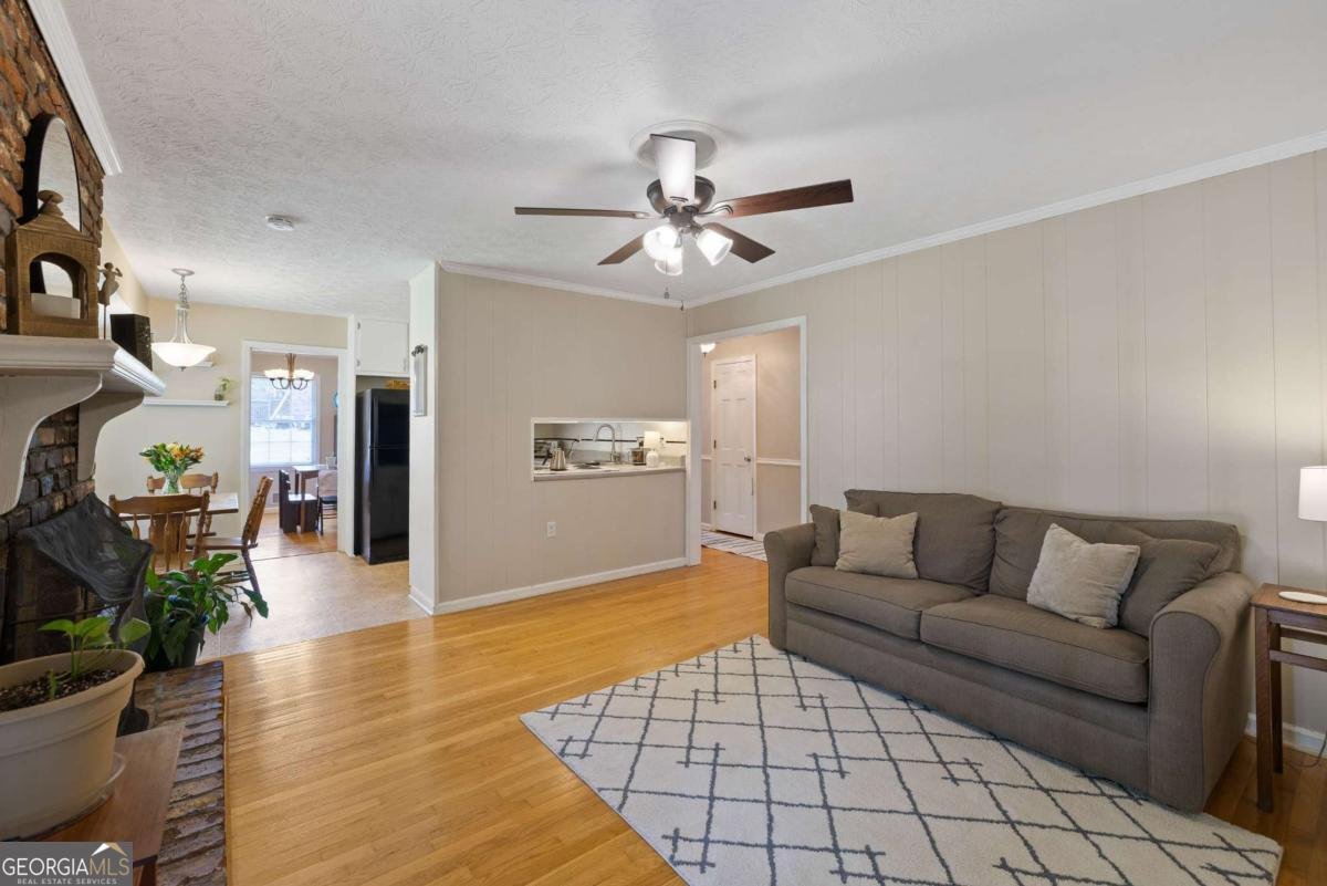 2577 Glen Circle Lawrenceville - 5