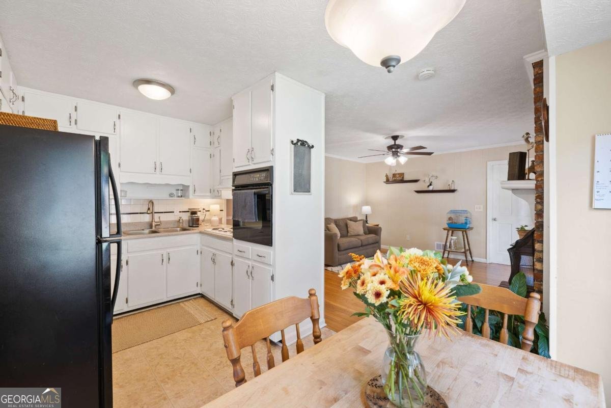 2577 Glen Circle Lawrenceville - 6