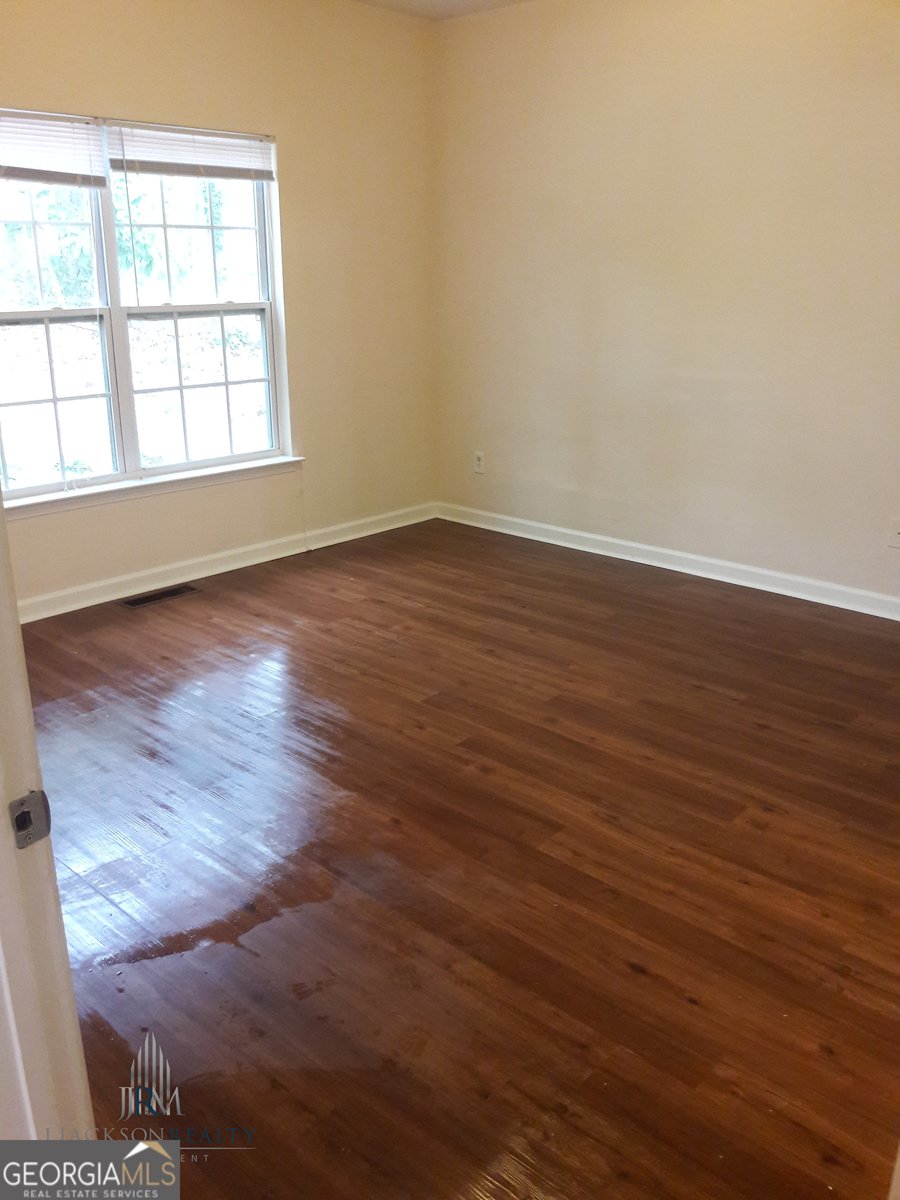 2274 Tiger Flowers Drive Atlanta - 10