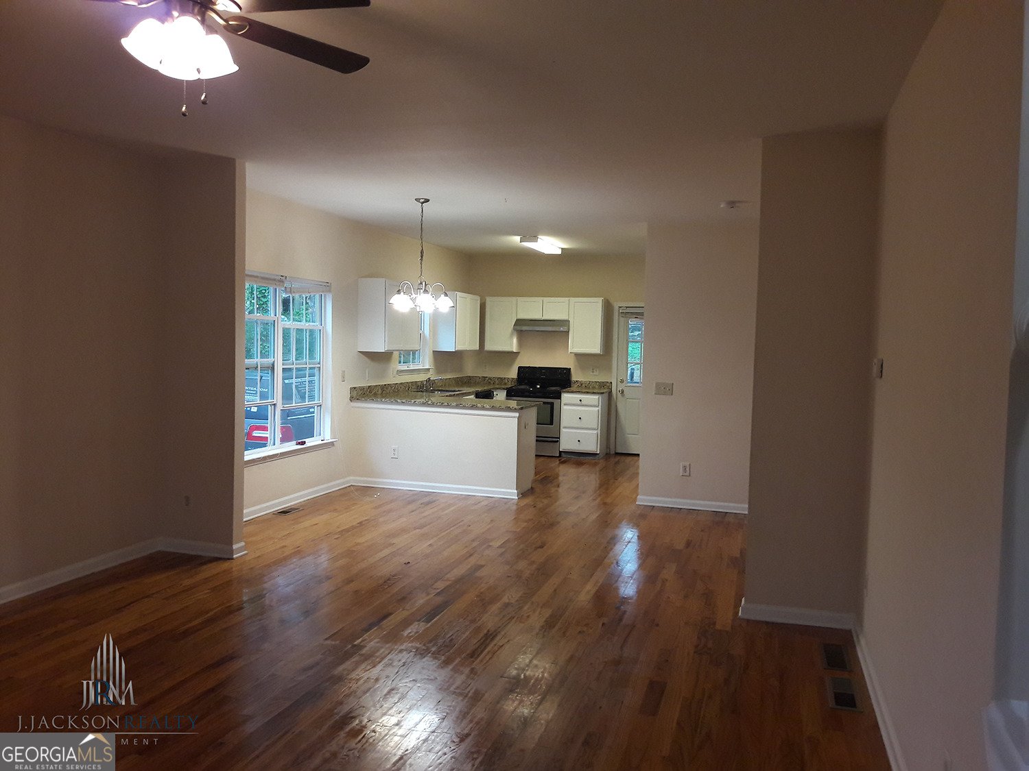 2274 Tiger Flowers Drive Atlanta - 4