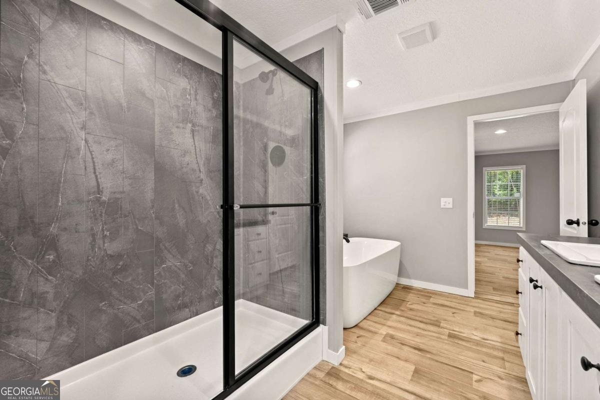 404 Thomas Drive Eatonton - 27