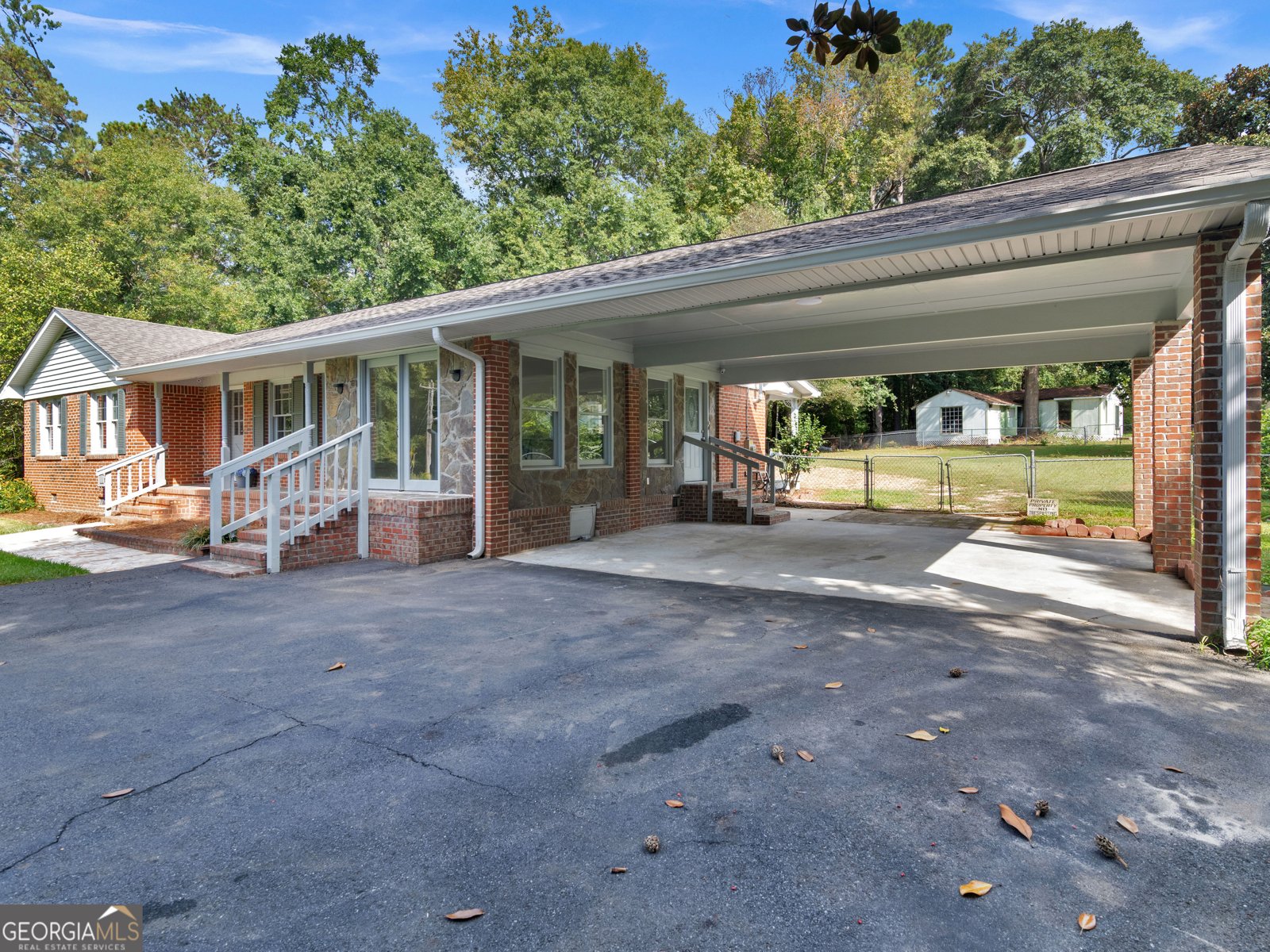 813 Vineyard Road Griffin - 3