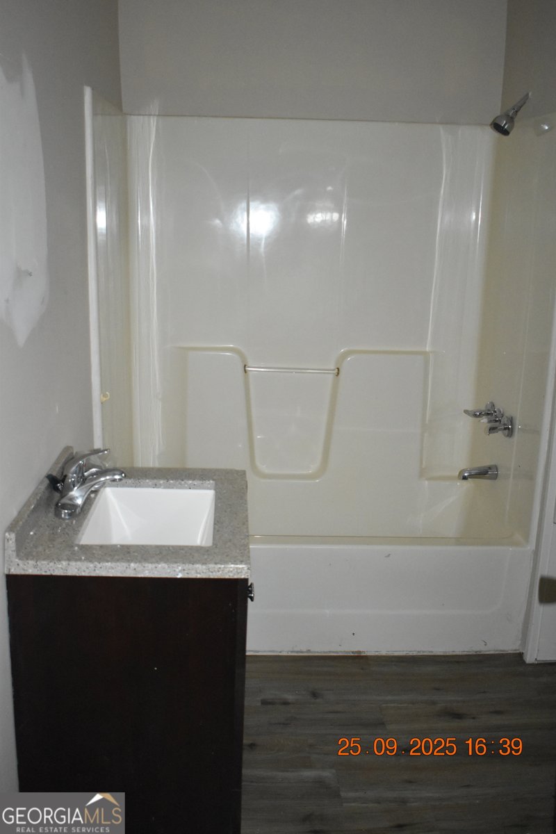 780 Ponce De Leon Avenue Macon - 28