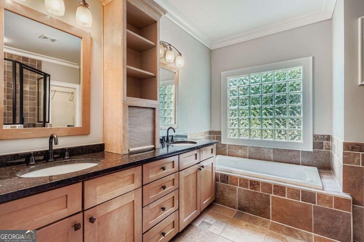 451 Pharr Road Decatur - 14