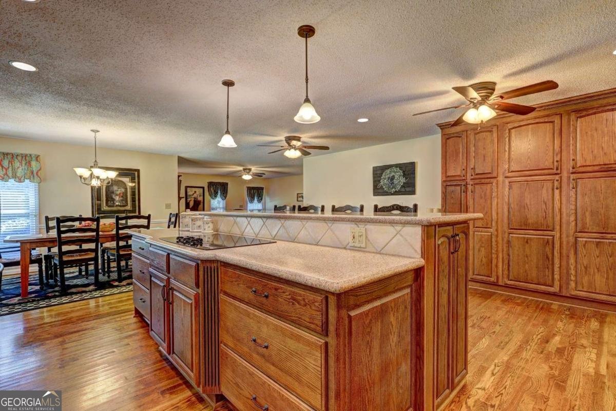 40 Holder Road Temple - 22