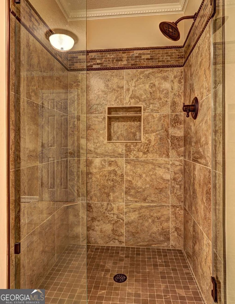 40 Holder Road Temple - 41