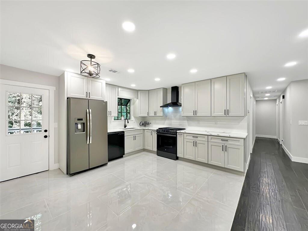 2555 Rexs Place Buford - 4