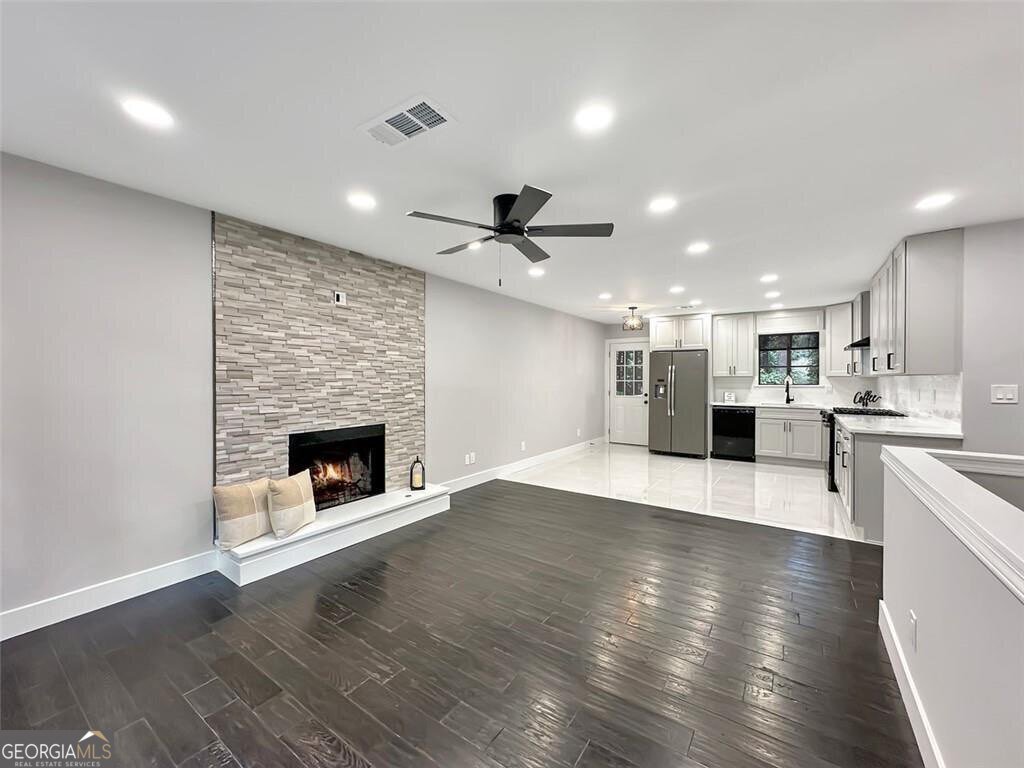 2555 Rexs Place Buford - 5