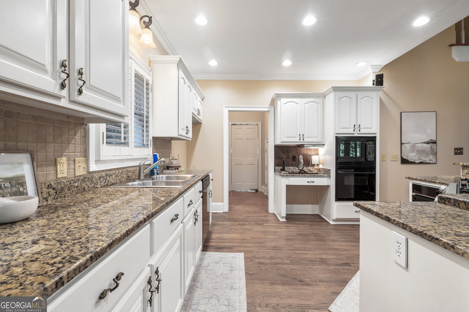 176 Hampton Way Macon - 32