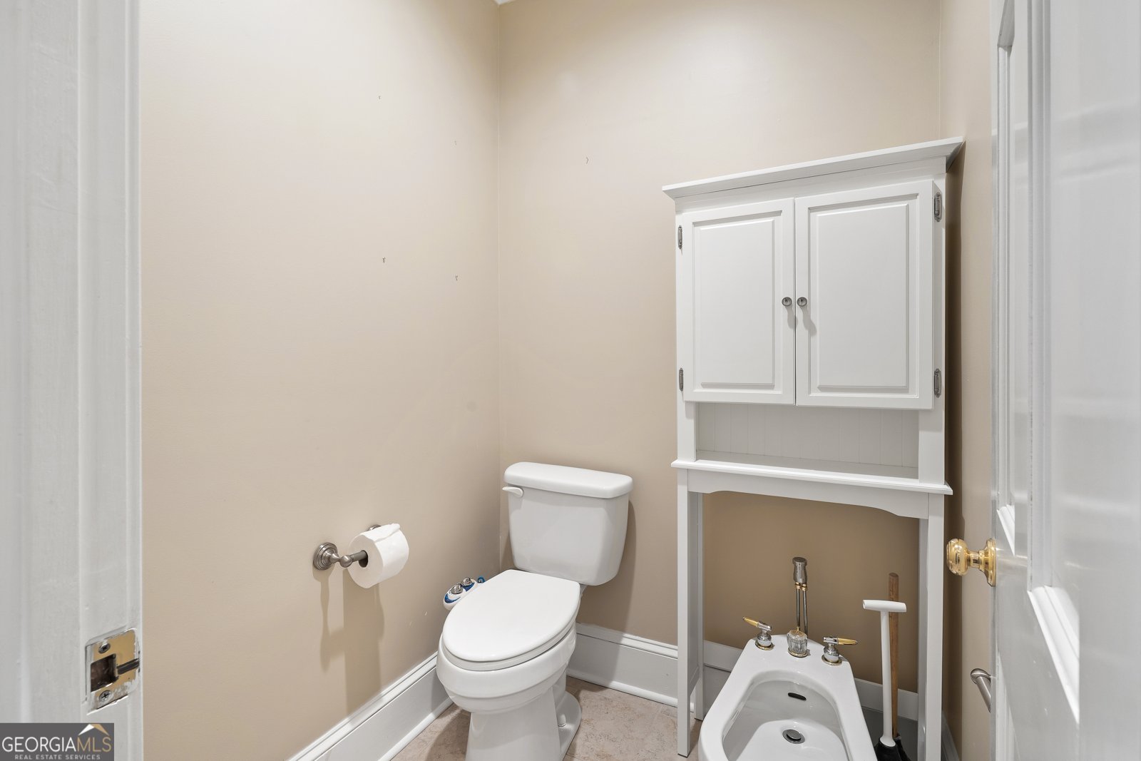 176 Hampton Way Macon - 45