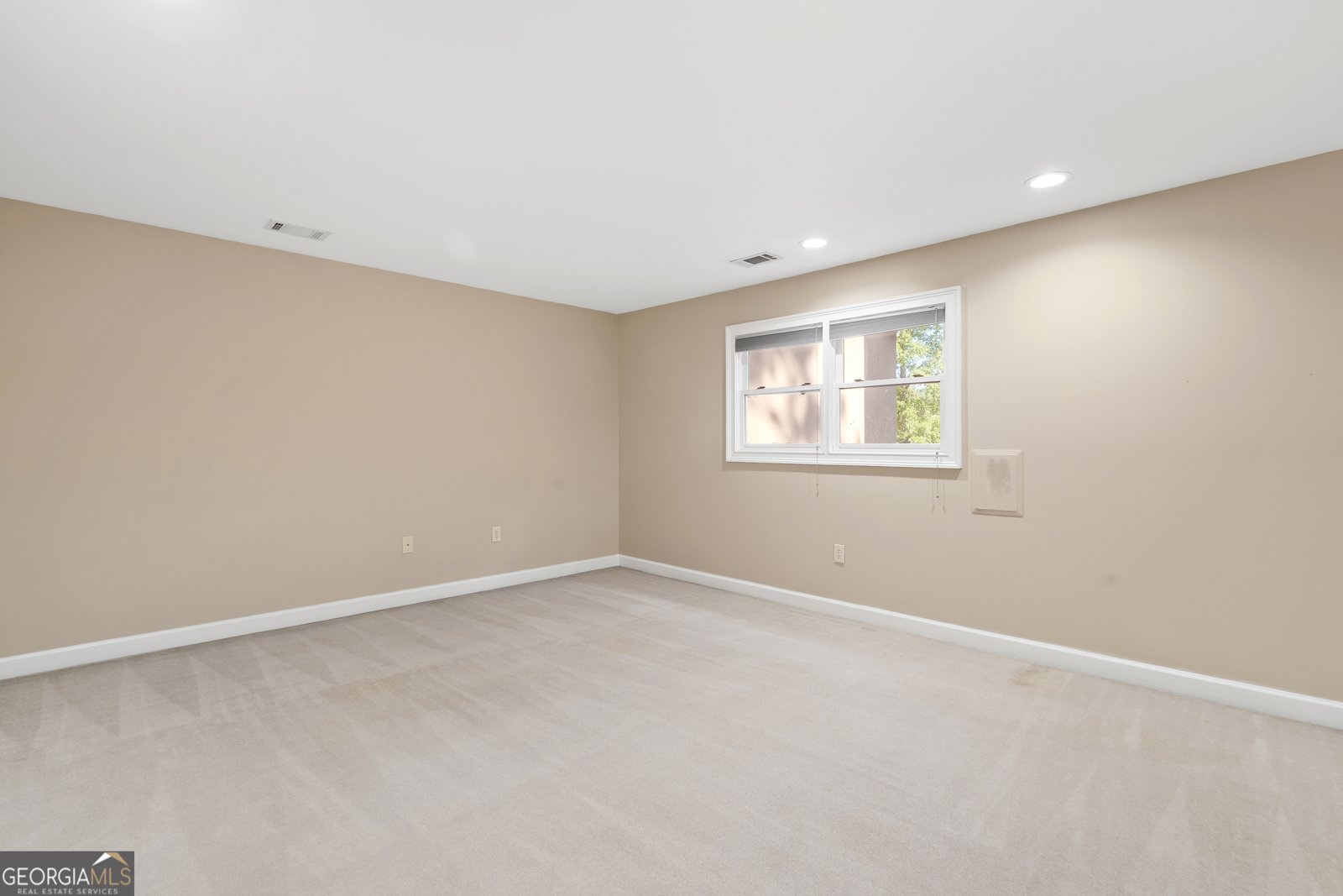 176 Hampton Way Macon - 69