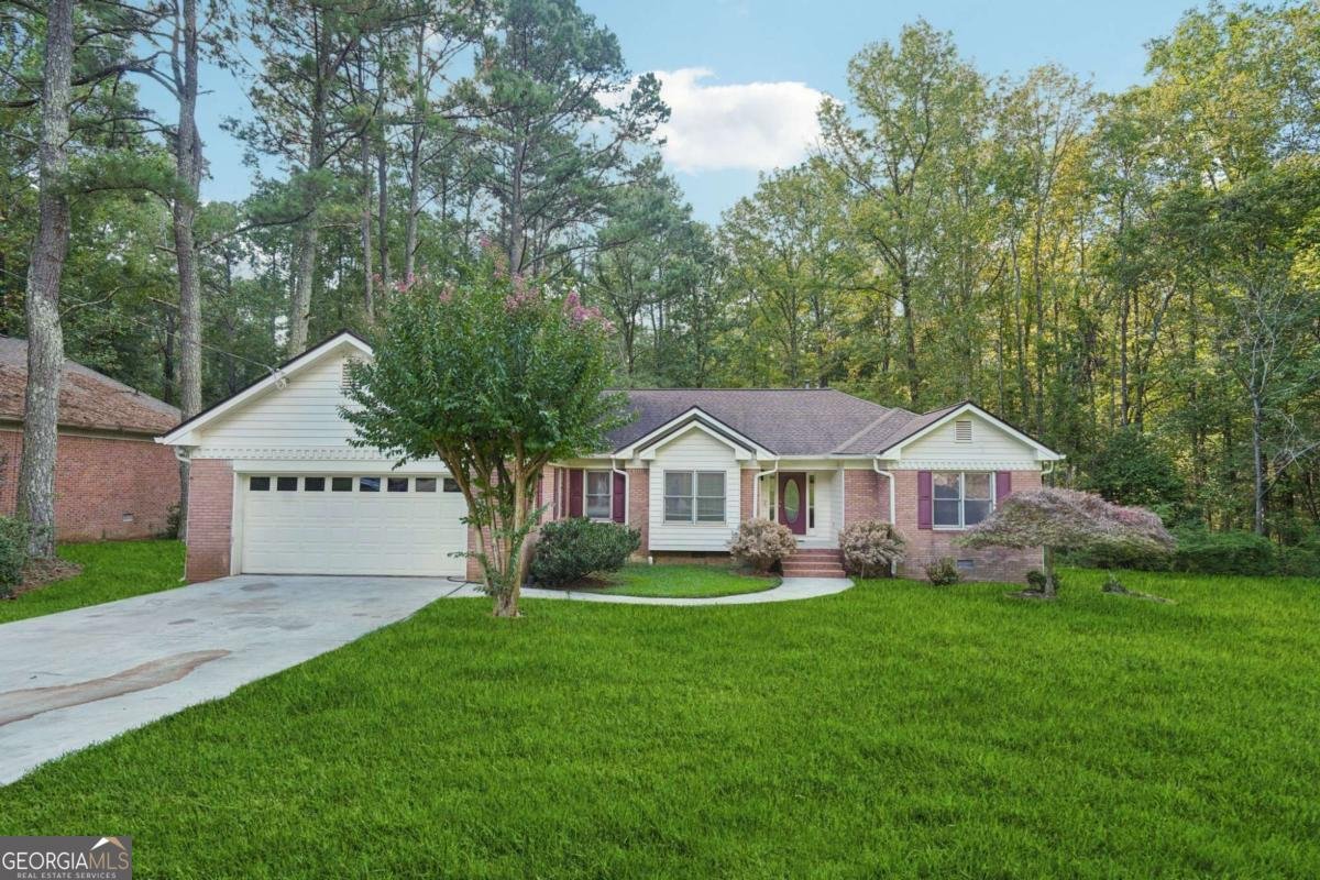 1706 Little Brook Drive Conyers - 1