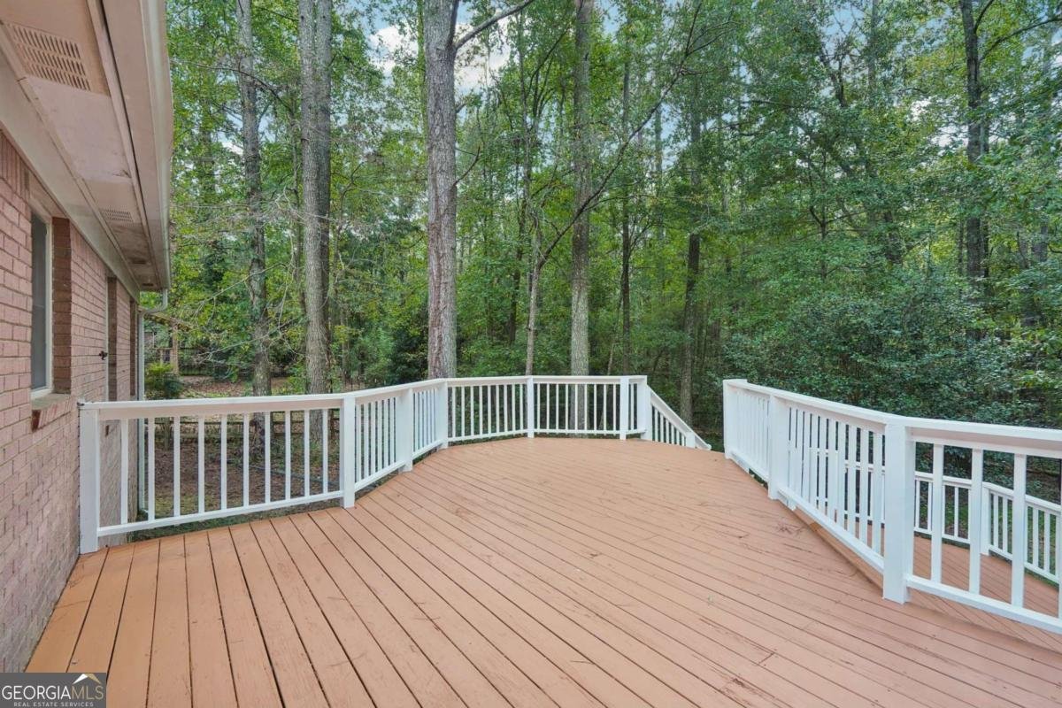 1706 Little Brook Drive Conyers - 16