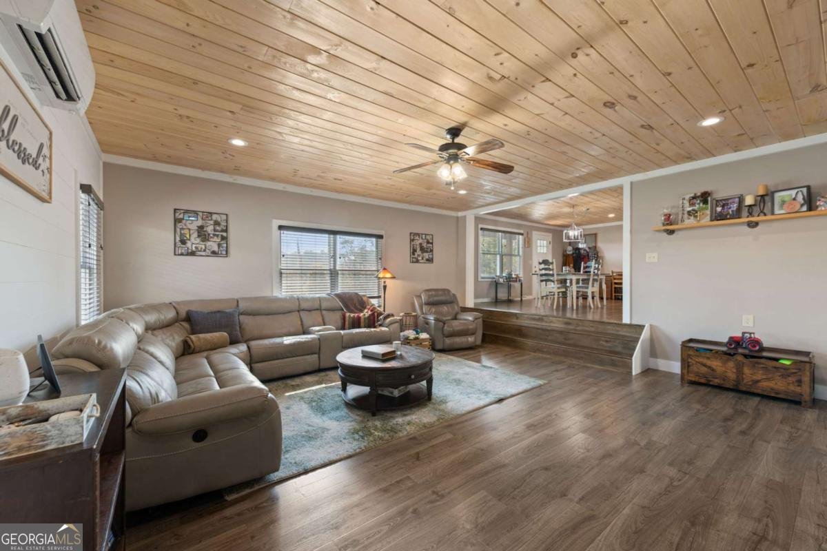 1201 Ada Street Blue Ridge - 7