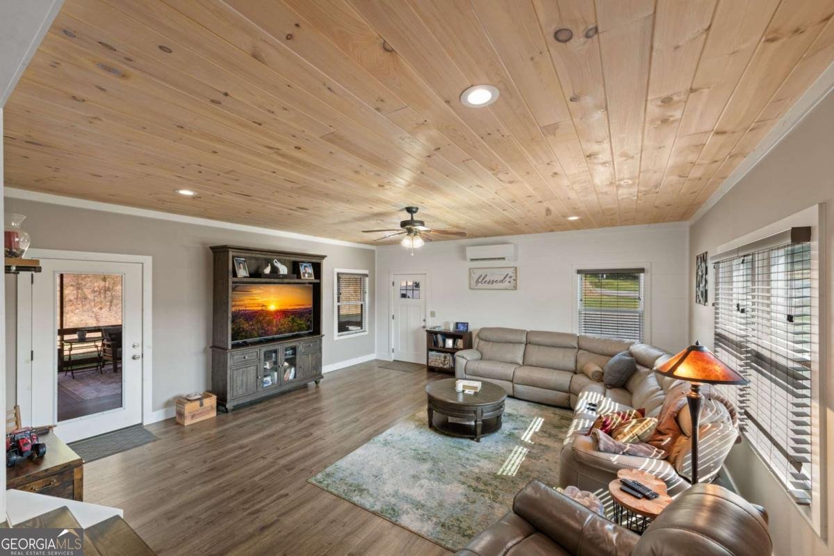 1201 Ada Street Blue Ridge - 9