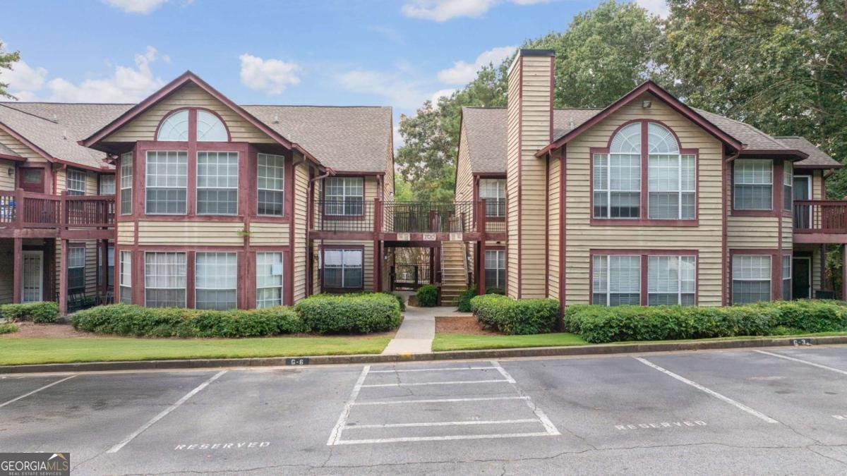 712 Cypress Pointe Street Alpharetta - 12