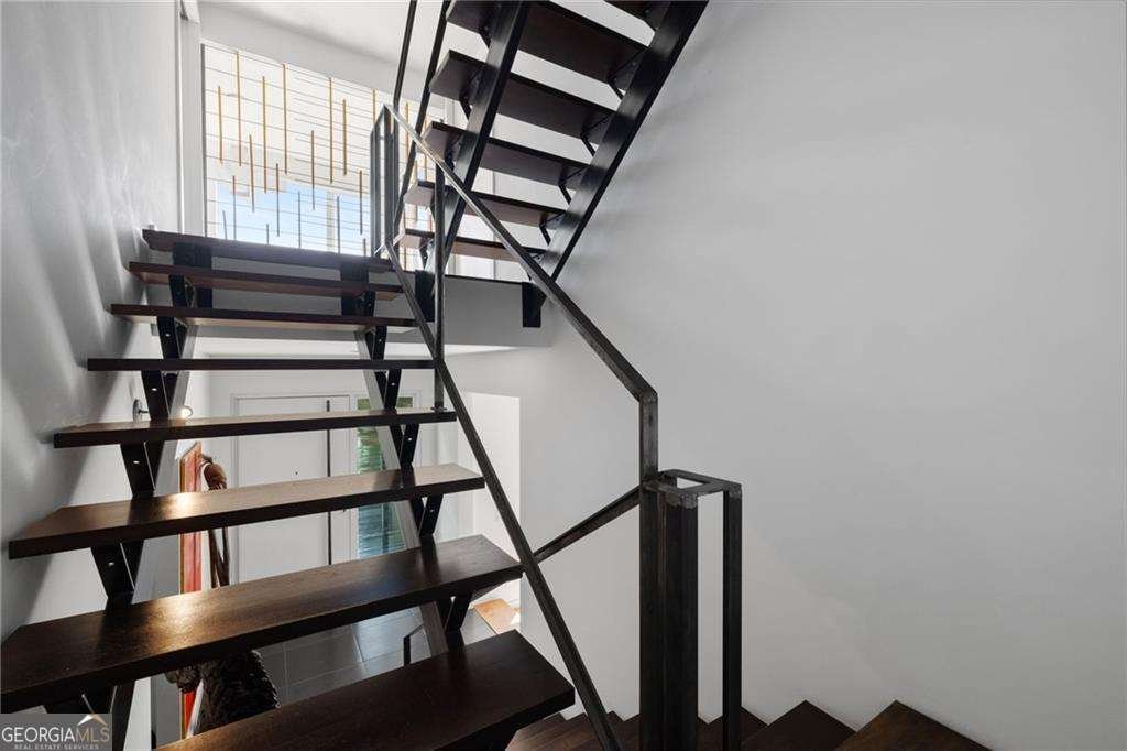 765 East Avenue Atlanta - 23