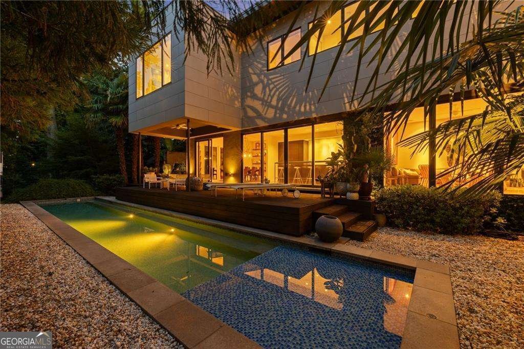 765 East Avenue Atlanta - 52